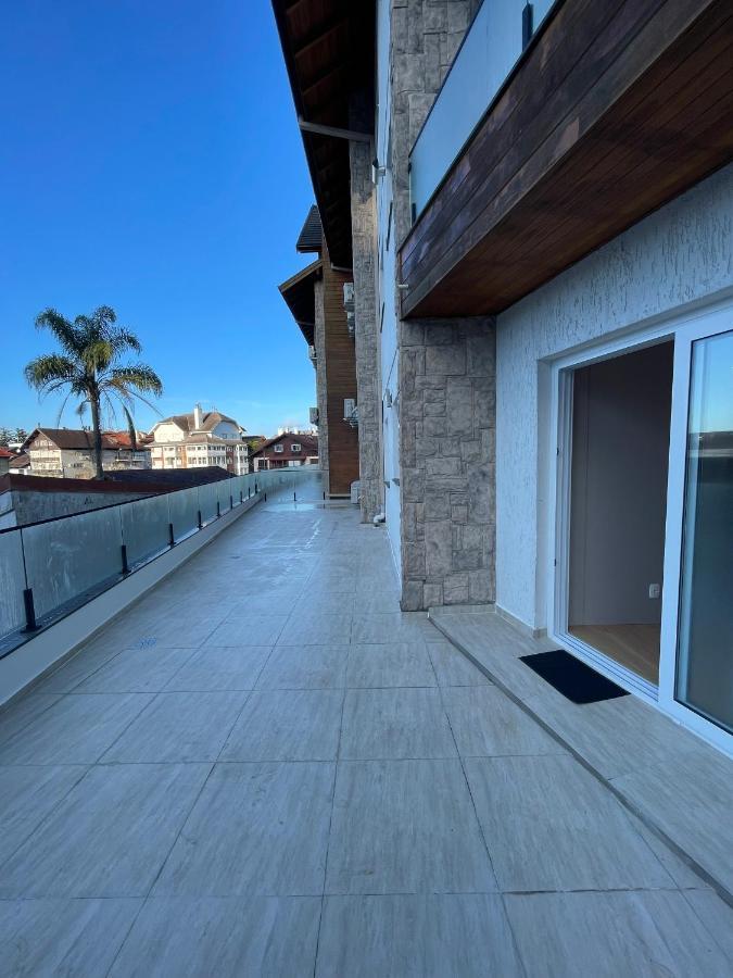 Apartamento Espetacular, 2 Suites, A 30M Da Rua Coberta Gramado Exterior photo