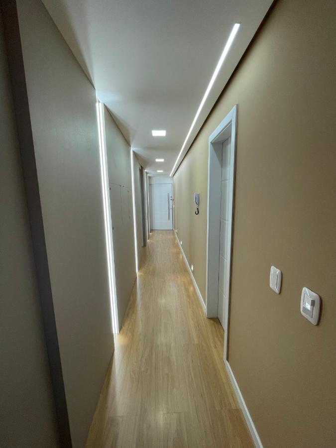 Apartamento Espetacular, 2 Suites, A 30M Da Rua Coberta Gramado Exterior photo